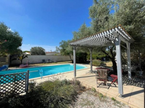Villa spacieuse à Saint-Sulpice-de-Royan avec piscine privée